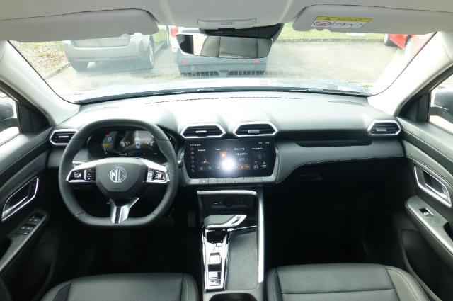 MG ZS 1.5 Hybrid+ 145 kW Luxury 