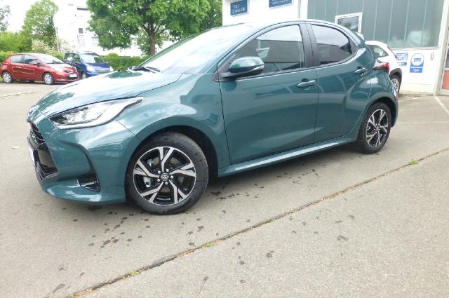Toyota Yaris - Hybrid Teamplayer