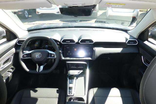 MG ZS 1.5 Hybrid+ 145 kW Luxury 