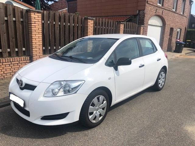 Toyota Auris - 1.4 D-4D Klima 1.Hand