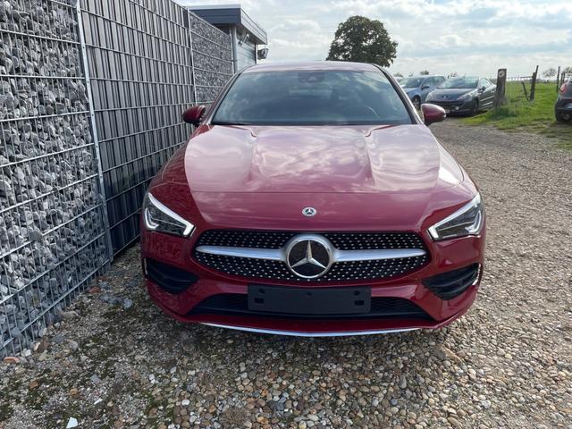 Mercedes-Benz CLA Shooting Brake e SB AMG Line AHK 