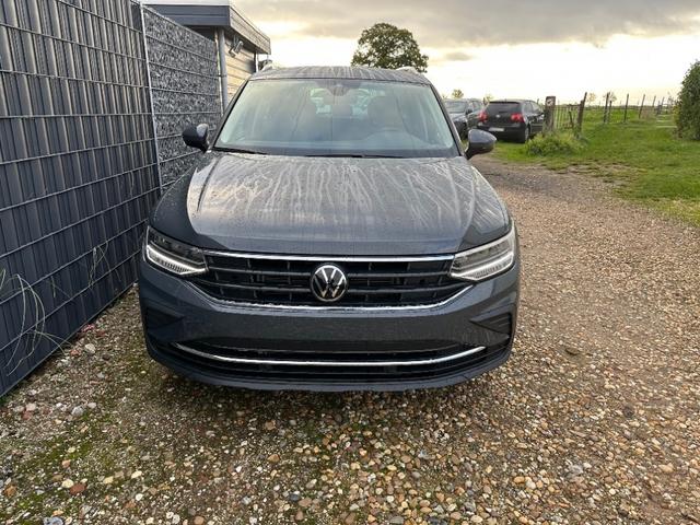 Volkswagen Tiguan - 1.5 TSI DSG Life 18