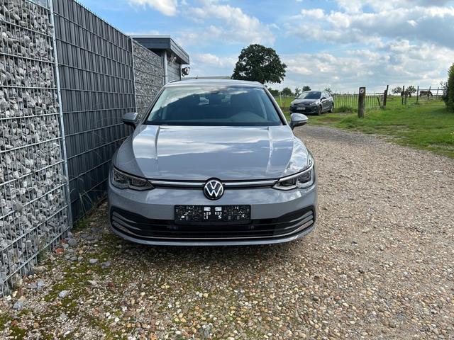 Volkswagen Golf - 1.5 eTSI Style DSG IQ Harman/Kardon Standheizung