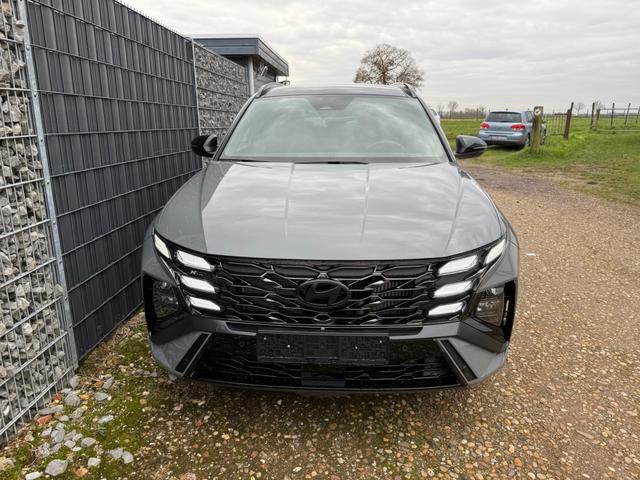 Hyundai TUCSON - 1.6 T DCT 48V N-Line PANO ACC Shadow