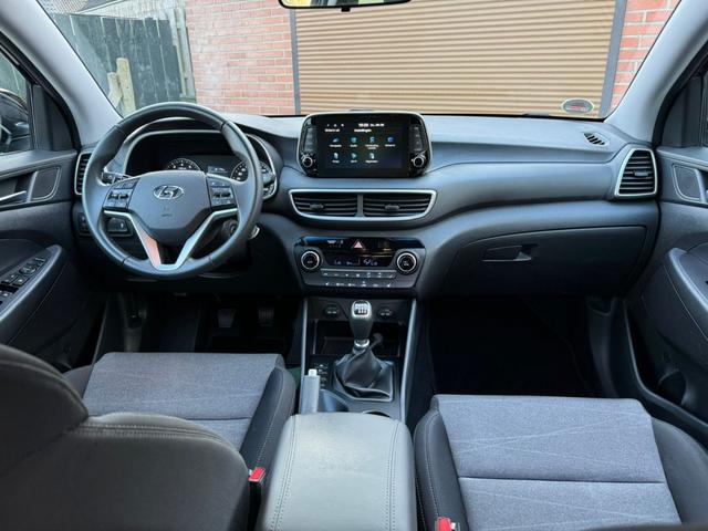 Hyundai TUCSON 1.6 GDI Navi SHZ 18" 