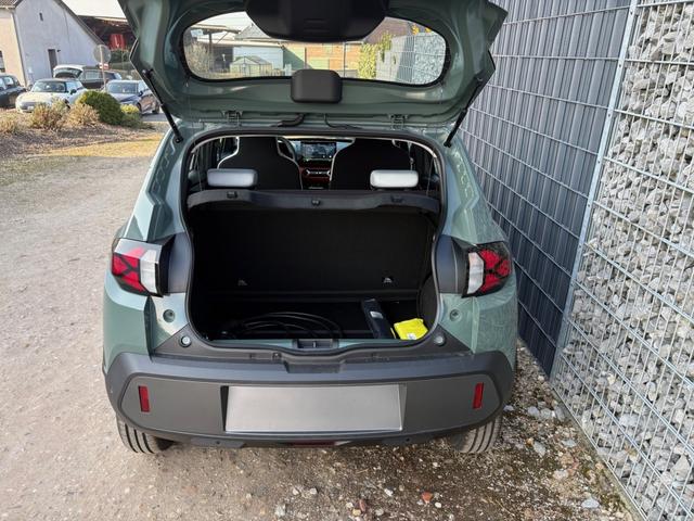 Dacia Spring Electric 65 MJ25 Expression CCS Navi Lager 