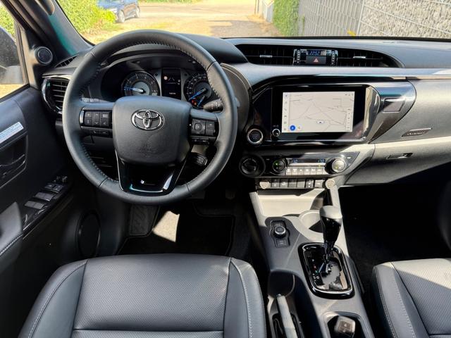 Toyota Hilux Double Cab 2.8 D4D 48V AT Invincible Lager 