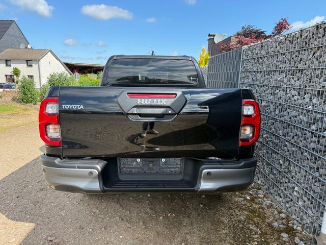 Toyota Hilux Double Cab 2.8 D4D 48V AT Invincible Lager 
