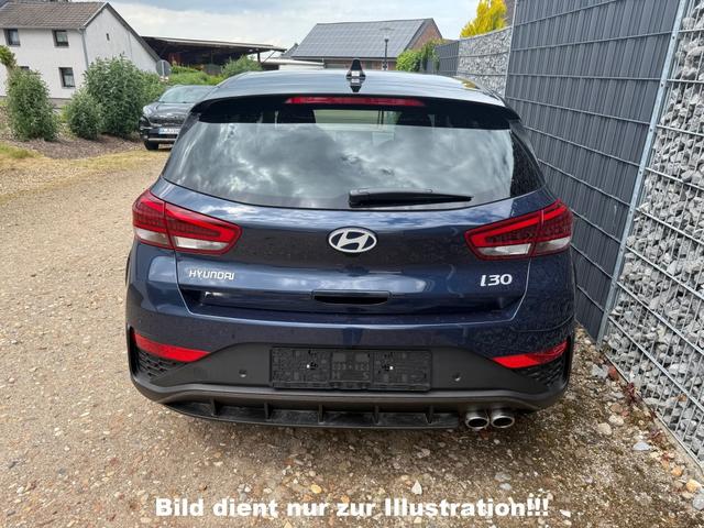 Hyundai i30 1.5i CVVT Smart 