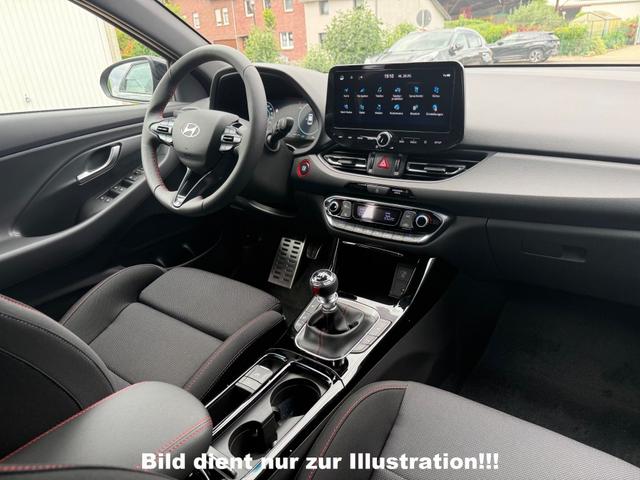 Hyundai i30 1.5i CVVT Smart 