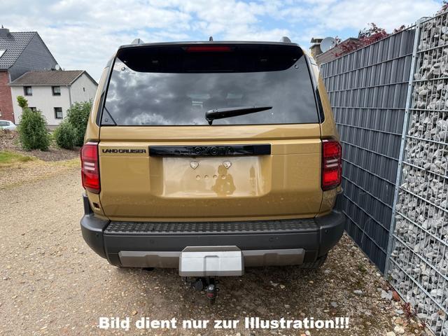 Toyota Land Cruiser 2.8 D-4D AT Navi Leder 360 ACC 