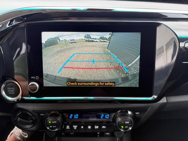 Toyota Hilux Double Cab 2.8 48V AT Leder APP SHZ CAM 