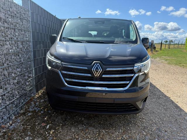 Renault Trafic - Blue dCi 110 APP CAM Klima 8 Sitze