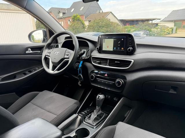 Hyundai TUCSON 1.6 T-GDI DCT Navi Kamera 19" Allwetter 