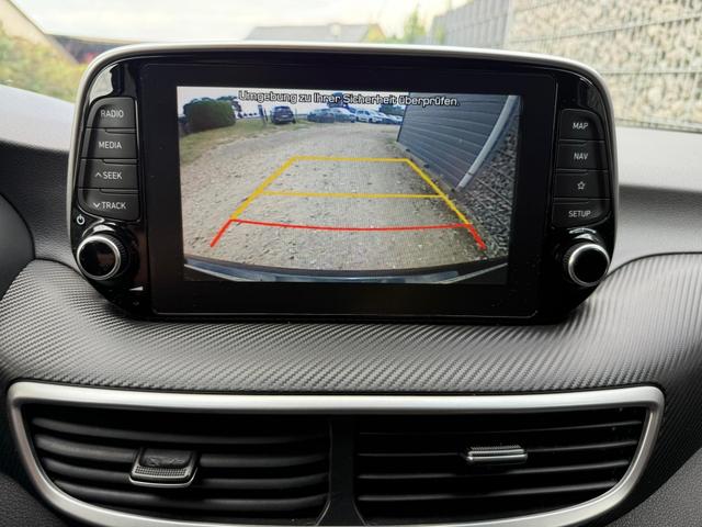 Hyundai TUCSON 1.6 T-GDI DCT Navi Kamera 19" Allwetter 