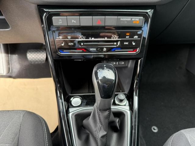Volkswagen T-Cross 1.0 TSI DSG Limited SHZ APP ACC 5JG 
