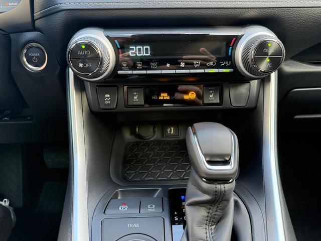 Toyota RAV4 2.5 Hybrid 4x4 APP ACC SHZ Alu18" 