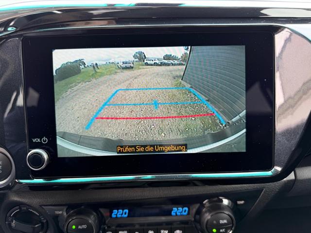 Toyota Hilux 2.8 48V AT 4WD APP ACC CAM SHZ 