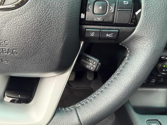 Toyota Hilux 2.8 48V AT 4WD APP ACC CAM SHZ 