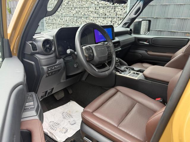 Toyota Land Cruiser 2.8 D-4D AT 5-S First Edition Pano 