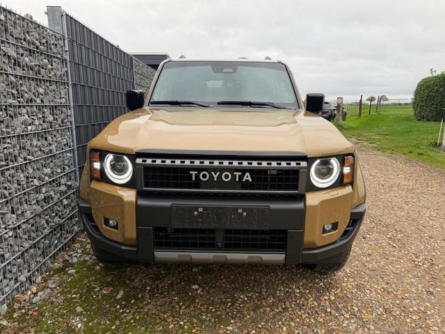 Toyota Land Cruiser - 2.8 D-4D AT 5-S First Edition Pano