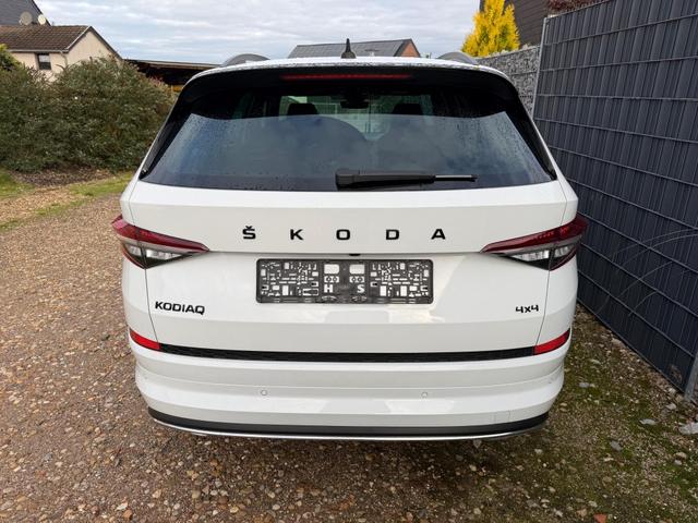 Skoda Kodiaq 2.0 TSI 4x4 DSG SPORTLINE AHK 
