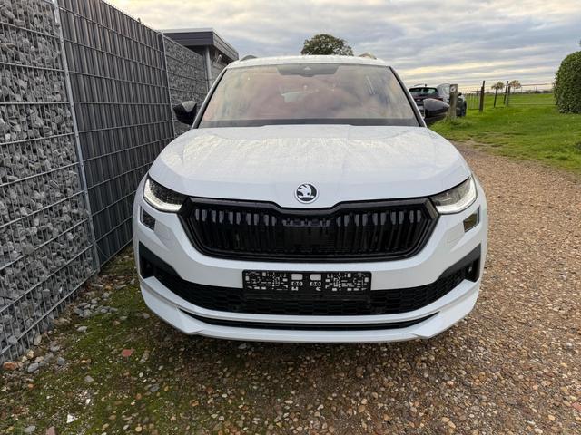 Skoda Kodiaq - 2.0 TSI 4x4 DSG SPORTLINE AHK