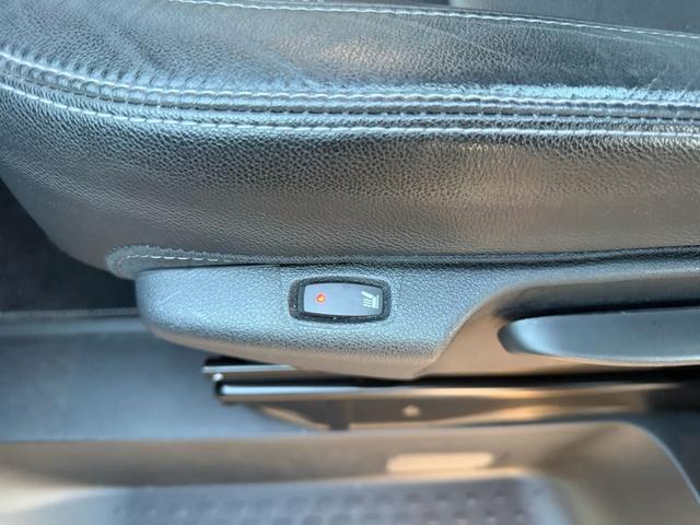 Renault Trafic dCi 170 EDC SpaceClass Escapade Leder ACC 