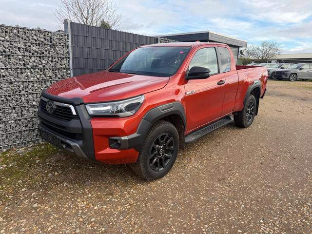 Toyota Hilux Extra Cab - 2.8 D-4D AT 4WD Invincible Orange