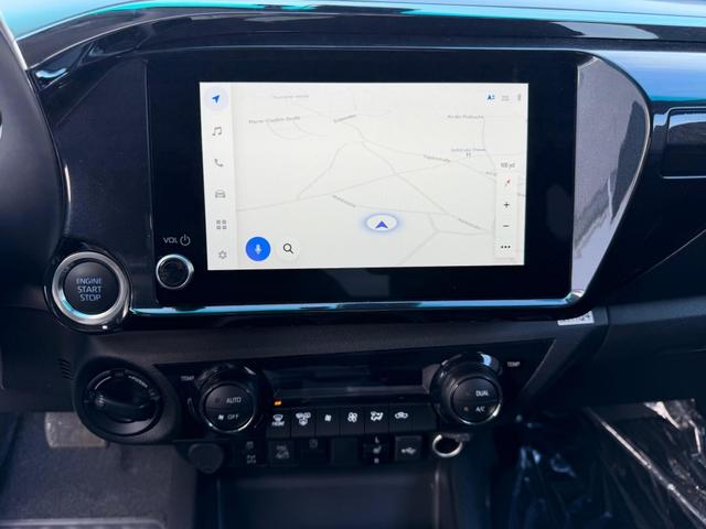 Toyota Hilux Extra Cab 2.8 D-4D AT 4WD Professional Ash grey 