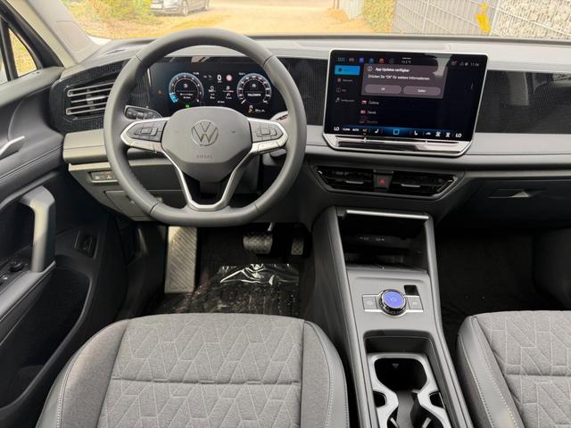 Volkswagen Tiguan 1.5 eTSI 48V DSG Limited Navi 360 Winter AHK 