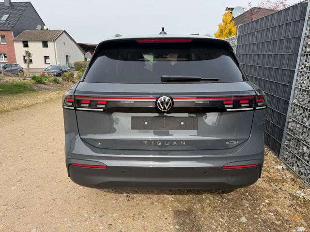 Volkswagen Tiguan 1.5 eTSI 48V DSG Limited Navi 360 Winter AHK 