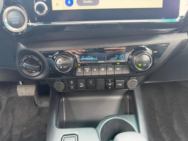 Toyota Hilux 2.8 D4D 48V AT Invincible AHK Lager 