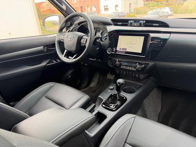 Toyota Hilux 2.8 D4D 48V AT Invincible AHK Lager 