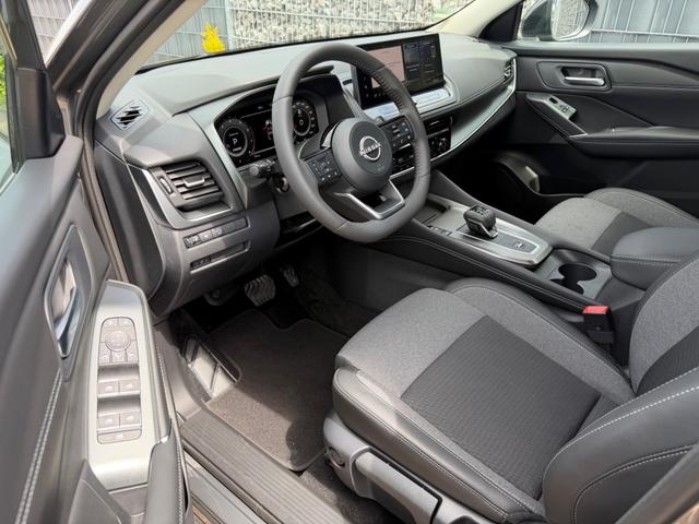 Nissan Qashqai 1.3 48V AT Connecta Navi LED T.Leder 