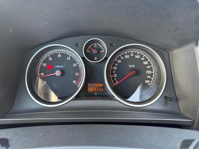 Opel Zafira 1.8 B 7-Sitzer Allwetter SHZ PDC 