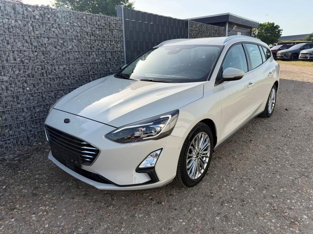 Ford Focus Turnier - 1.0 EcoBoost 155 48V Titanium AHK Totwinkel