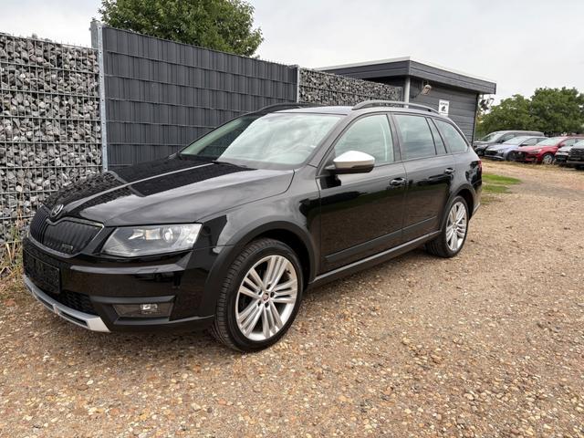 Skoda Octavia Combi Scout 2.0 TDi 4x4 Navi EHK AHK SHZ 