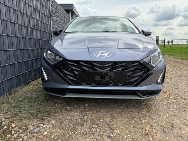 Hyundai i20 1.0 T-GDi 90 AT Trend Navi APP SHZ ALU 