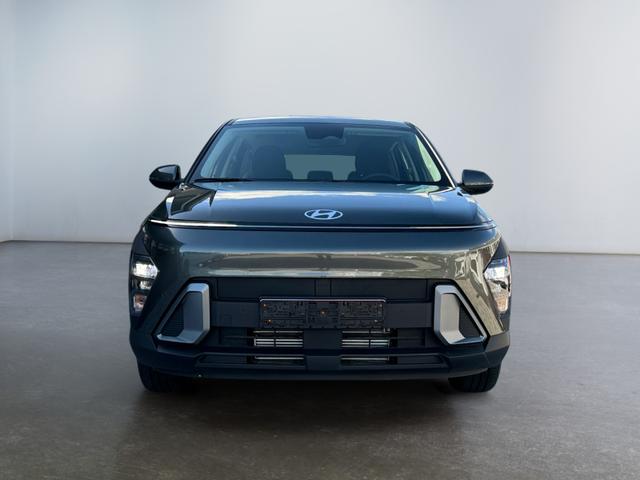 Hyundai KONA - 1,0 DCT-7 MO25 Navi 12,3 PDC SHZ Kam Spha Lagerfahrzeug