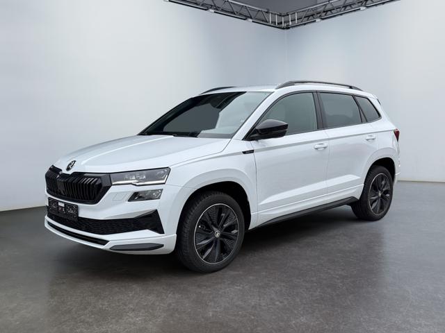 Skoda Karoq 1,5 TSI DSG Sportline 2ZKli AHK ACC SHT PDC Kam 5JG 