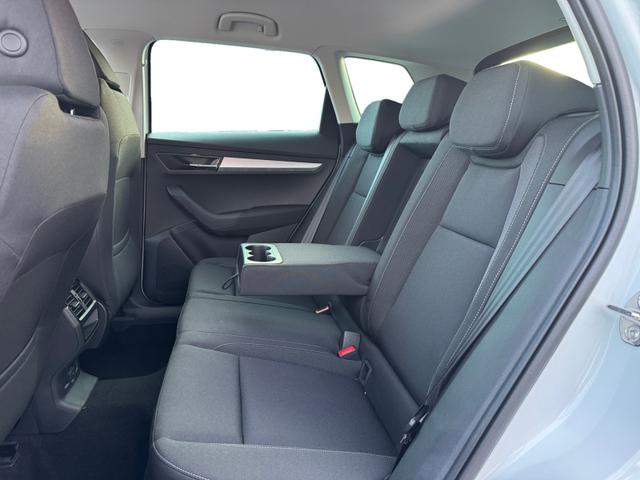 Skoda Karoq 1.5 TSI DSG Selec 2Zoklim SHZ LED 2xPDC Kam ACC AHK Sunset 5JG 