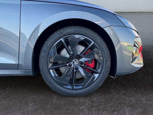 Skoda Octavia RS 2,0 TSI DSG Matrix, Navi 13, 2 x PDC, el.Heck SHZ, SmLi, LED, 5JG 