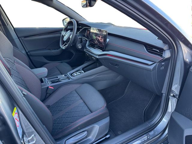 Skoda Octavia RS 2,0 TSI DSG Matrix, Navi 13, 2 x PDC, el.Heck SHZ, SmLi, LED, 5JG 