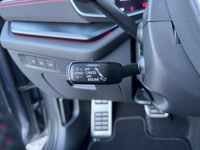Skoda Octavia RS 2,0 TSI DSG Matrix, Navi 13, 2 x PDC, el.Heck SHZ, SmLi, LED, 5JG 