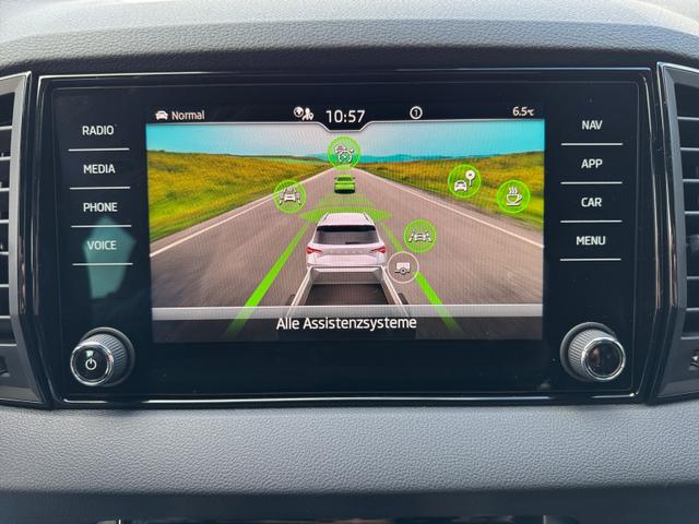 Skoda Karoq 1,5 TSI DSG Sportline 2ZKli ACC Cant 4xSHZ PDC Kam 5JG 