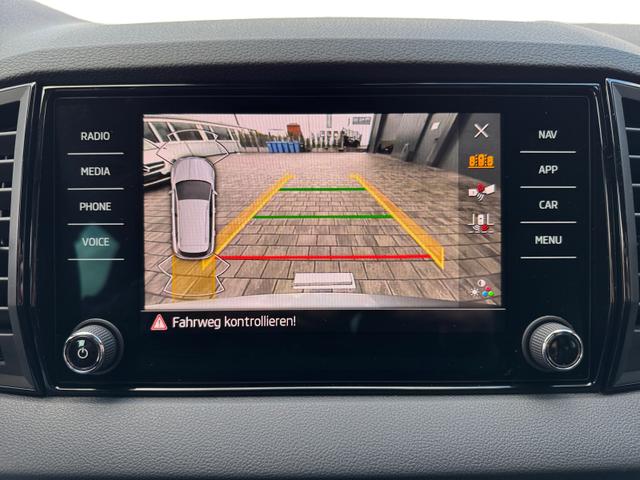 Skoda Karoq 1,5 TSI DSG Sportline 2ZKli ACC Cant 4xSHZ PDC Kam 5JG 