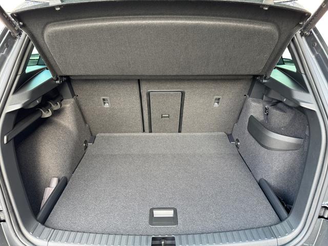 Skoda Karoq 1,5 TSI DSG Sportline 2ZKli ACC Cant 4xSHZ PDC Kam 5JG 