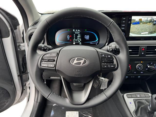 Hyundai i10 Comfort 1,0 AT Klima NAV CarPlay Spha BT Kam ALU PDC 