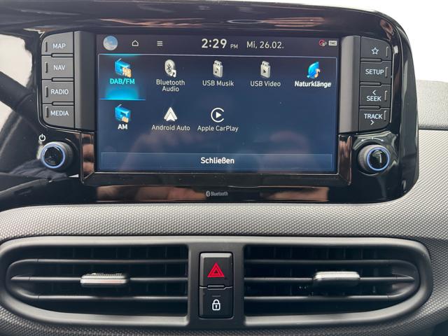 Hyundai i10 Comfort 1,0 AT Klima NAV CarPlay Spha BT Kam ALU PDC 